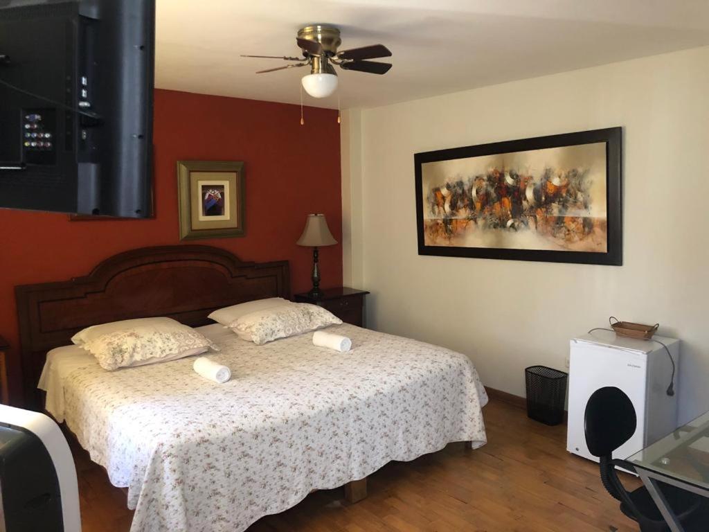 Hotel Las Condes Трухильо Екстериор снимка