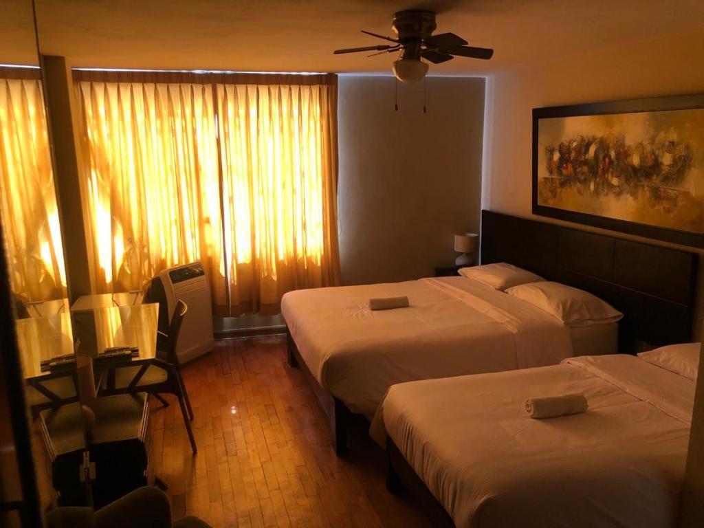 Hotel Las Condes Трухильо Екстериор снимка