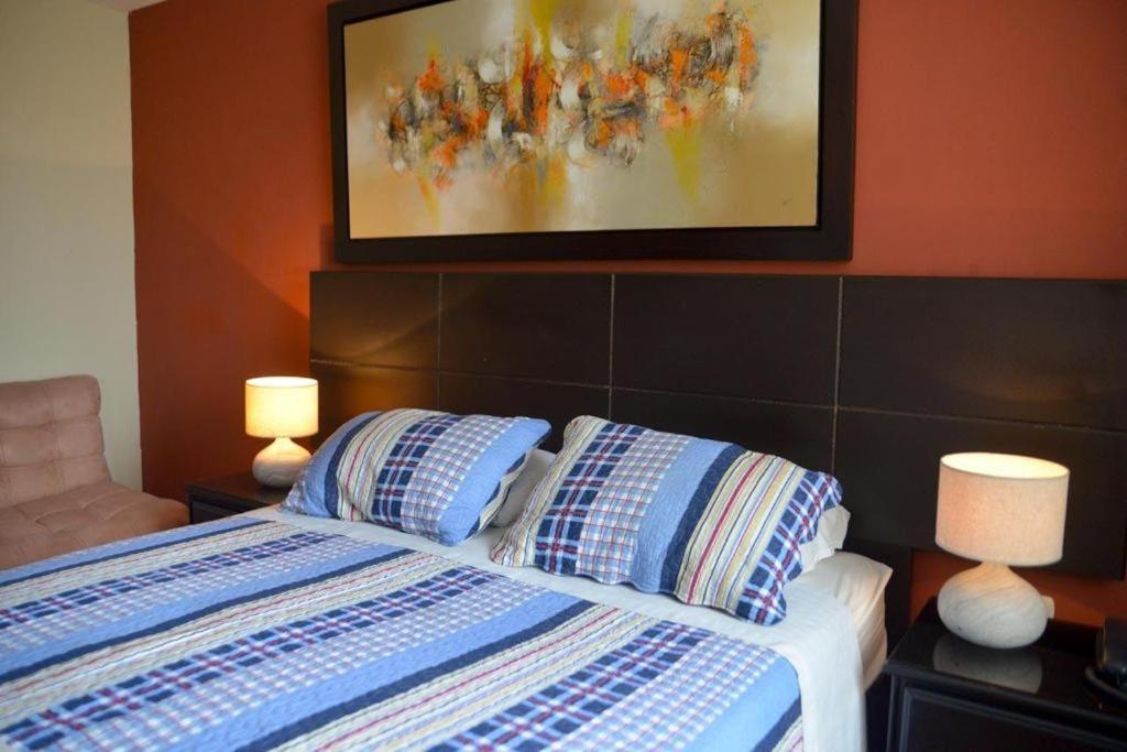 Hotel Las Condes Трухильо Екстериор снимка